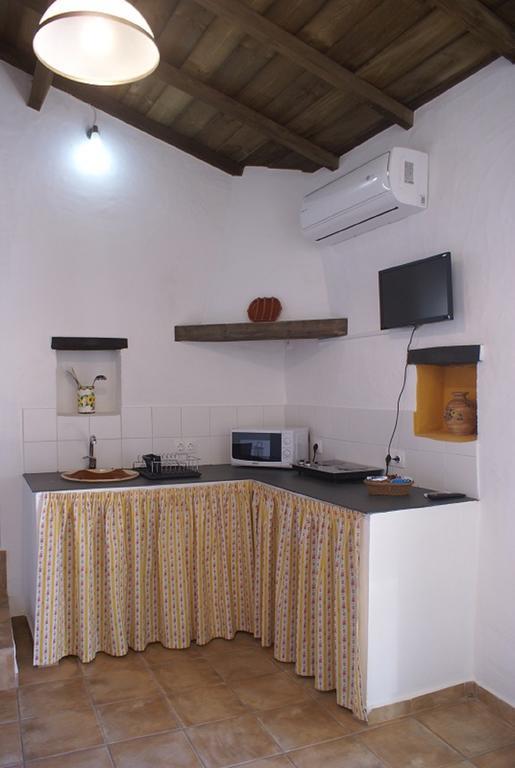 Vila Encosta Do Castelo Portel Pokoj fotografie