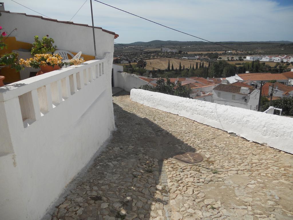 Vila Encosta Do Castelo Portel Exteriér fotografie